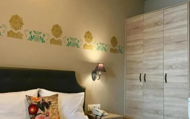 Venus Beach Bungalows Hotel