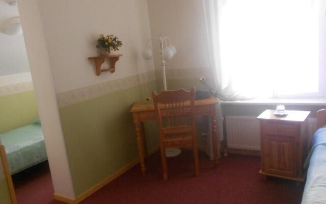 Poska Villa Guesthouse