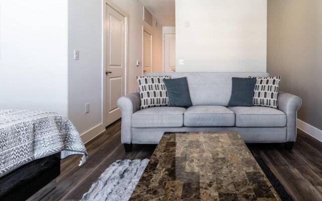 Urbanlights at Legacy West