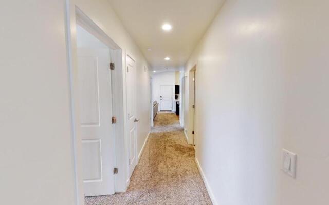Red Cliff Condos ~ 6I