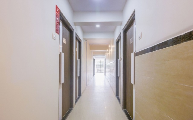 OYO 15982 Hotel Samrat Palace