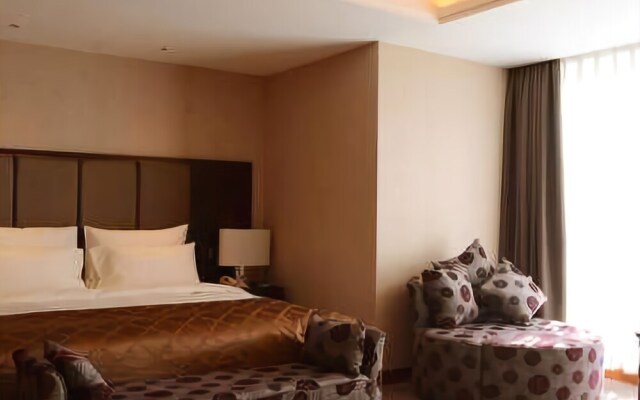 Century Essence Hotel