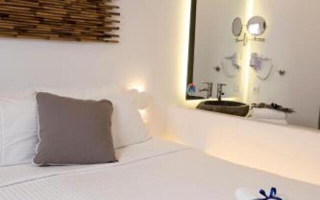 Hyades Mykonos Apartments And Studios