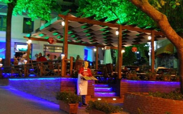 Akdeniz Apart Hotel