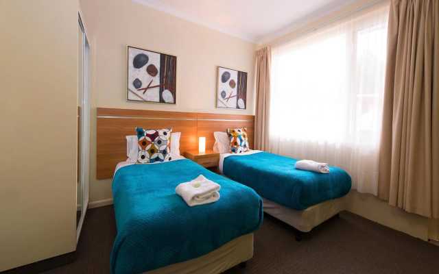 3 Sisters Motel – Guest Rooms – Sydney
