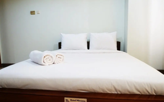 Spacious 2br Slipi Apartment Near Senayan