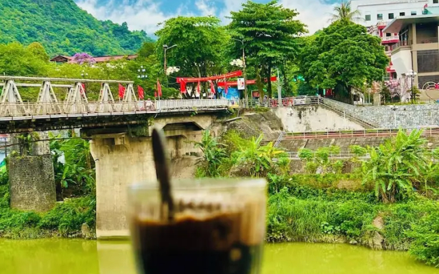 Hotel Song Lo Co Tran