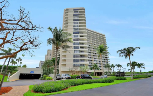 South Seas Tower 4-1209