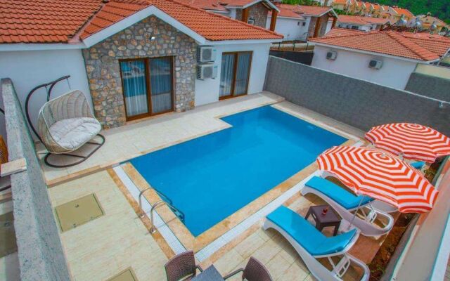 Likya Akik 2+1 Villa, Özel Havuzlu