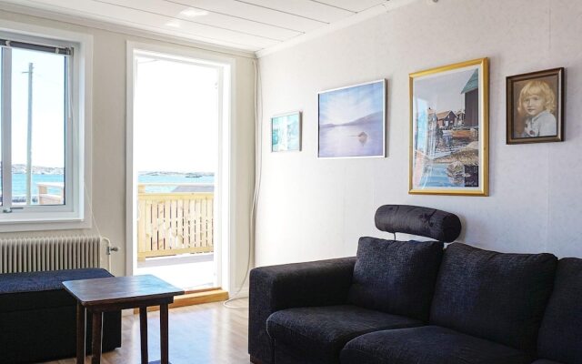 8 Person Holiday Home in Kungshamn