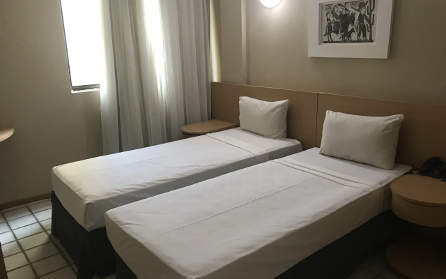 Golden Park Recife By Nacional Inn