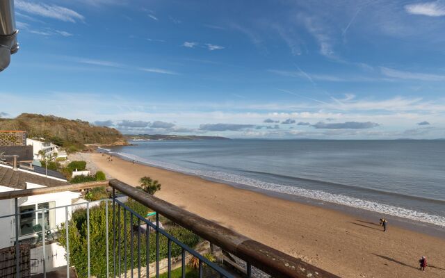On The Beach - Direct Beach Access Sea Views
