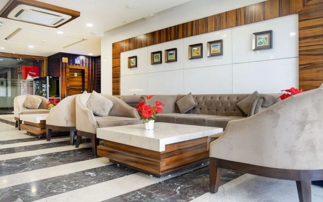 Treebo Trend Western