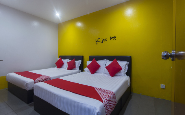 OYO 880 Hotel Purple Town