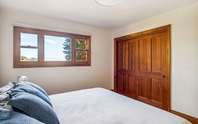 Coastal Serene Retreat In The Heart Of Monterey! 3 Bedroom Home by RedAwning