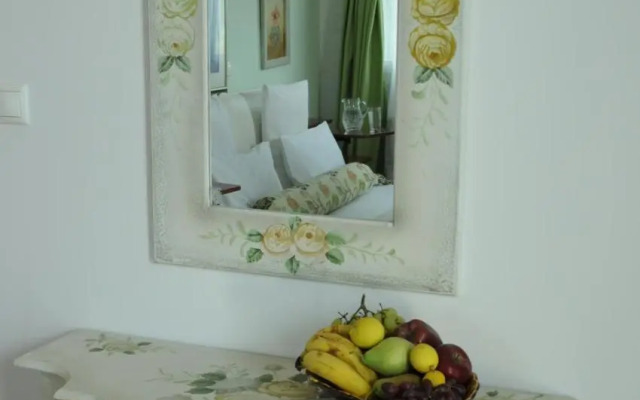 Bella Villa