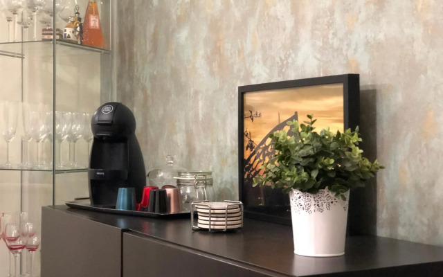 Castelo do Relógio by Férias em Figueira