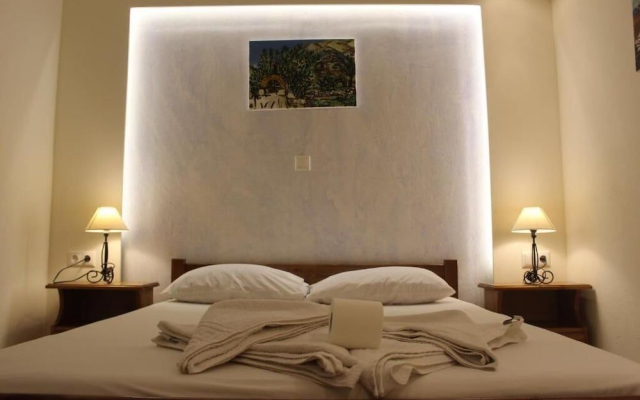 Sea View Apartments & Studios