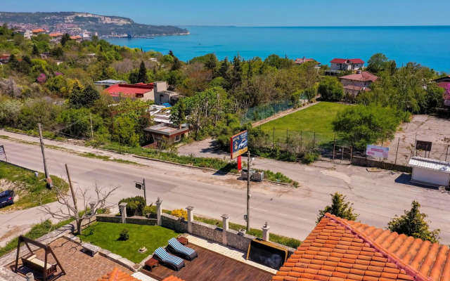 Villa Cook with Sea View - Pool - Jacuzzi at Balchik