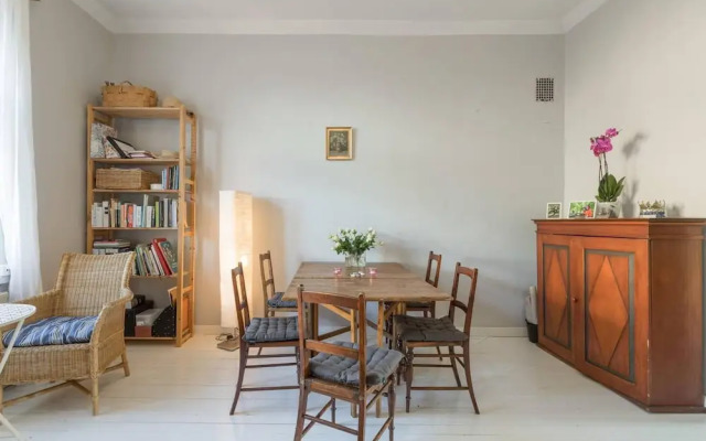 Cosy Quiet Apartment Close to the Sea and Parks