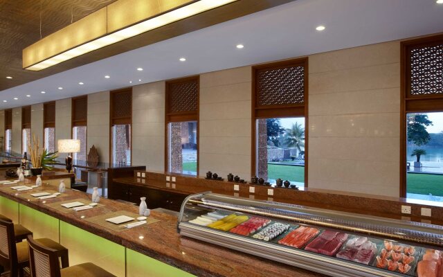 Cinnamon Lakeside Colombo