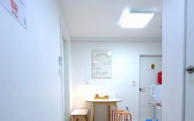 Serendipity House/Dongdaemun/4 people/Dongdaemun Station 3 minutes/Airport Bus/Ddp/Aam/DooTa