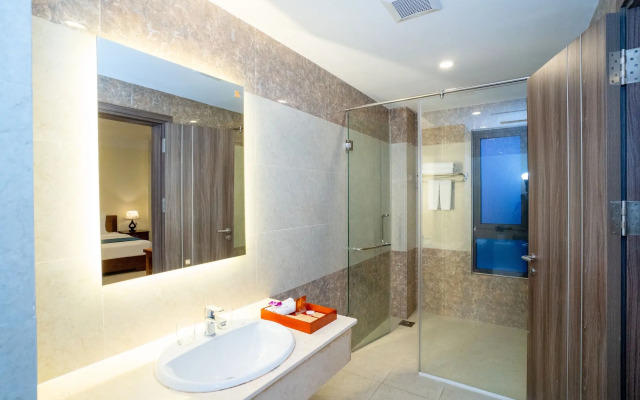 Navy Hotel Cam Ranh
