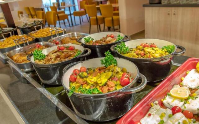 SOWELL RESIDENCES Les Lauriers Roses