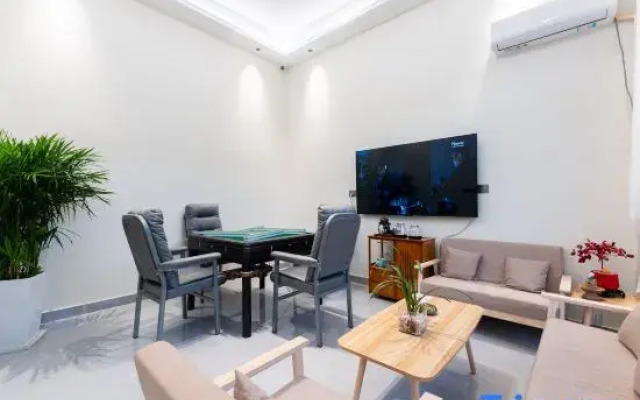 Yuheyi Homestay (Huangling Scenic Area Branch)