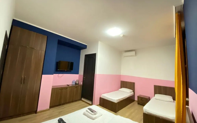Rostivan Hotel Ve Hostel