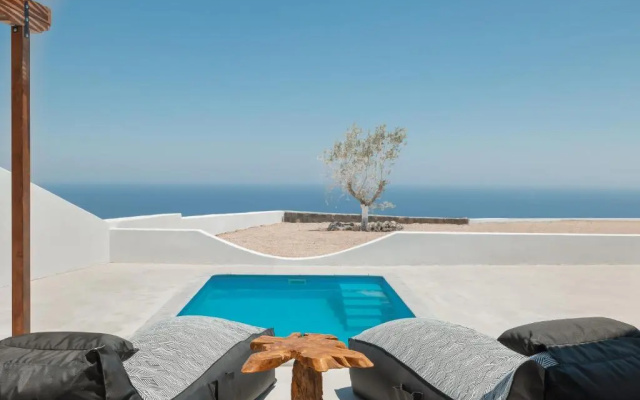 Oyster Luxury Suites