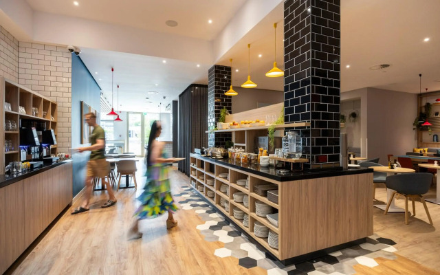 Holiday Inn Express Antwerp City Centre by IHG