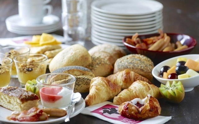 The Triplex Sky Penthouse Hotel