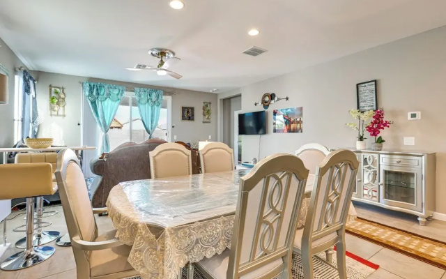 10 Mi to Dtwn Phoenix: Updated Home