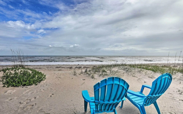 Seaside Home on the Space Coast w/ Beach Access!