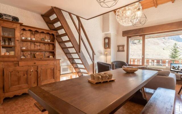 Appartement La Clusaz, 4 pièces, 8 personnes - FR-1-304-3