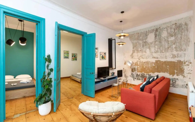 2br Stylish Apt in the Heart of Tbilisi