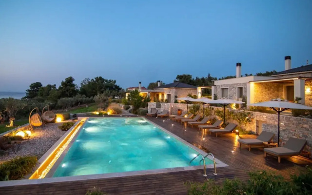 Elies Residences