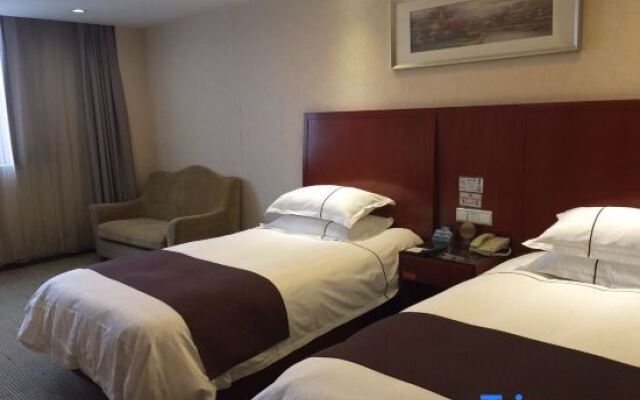 Radow Hotel (Cangnan Longxiang)