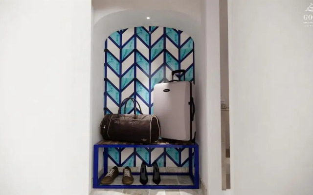 Villa Degli Dei - Private Waterfront Villa