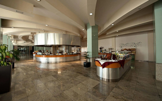 Hotel LIVVO Valle Taurito & Aquapark