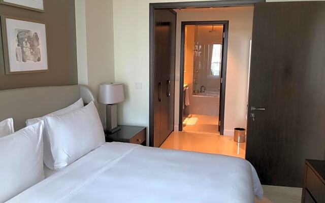 Address fountain views apartments