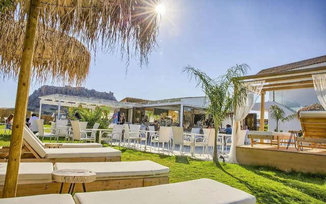 Alia suites & Alia beachfront suites and spa