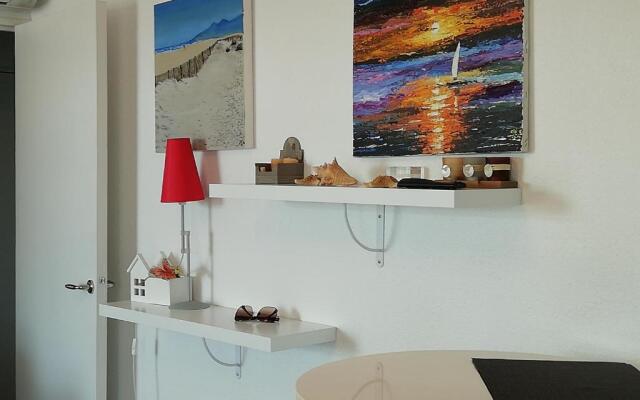 Beau T2 Climatisé sur Marina avec parking privé