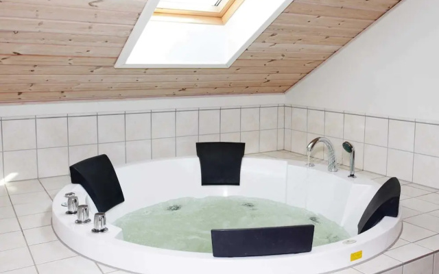 14 Person Holiday Home in Rodby-by Traum