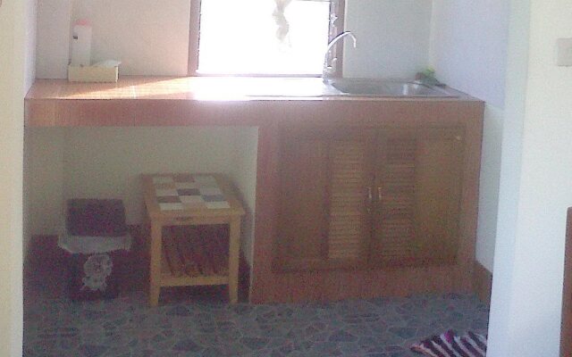 Aree Guesthouse 3