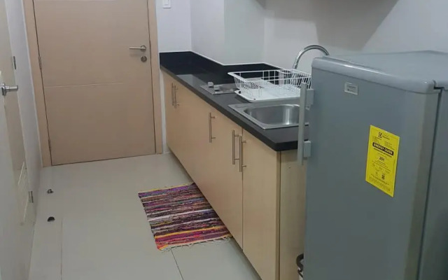 Grass Residences by Elle Suites