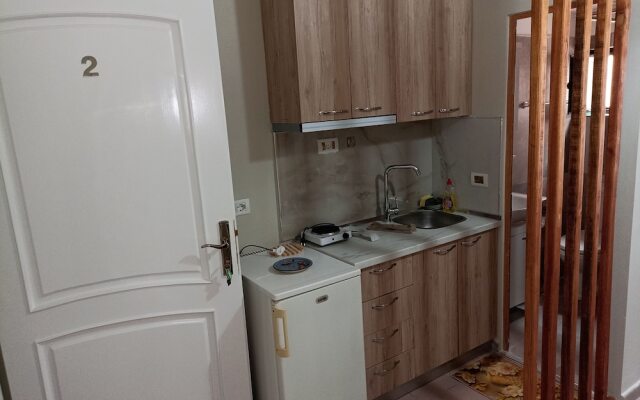 Apartment in Front of Plazh Beach
