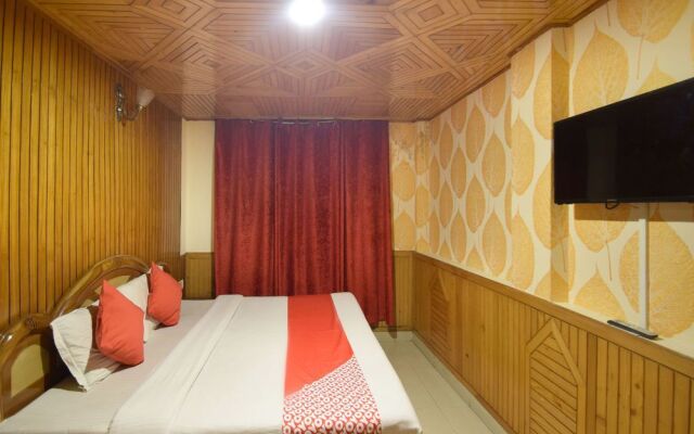 OYO 6138 Hotel Majestic Grand