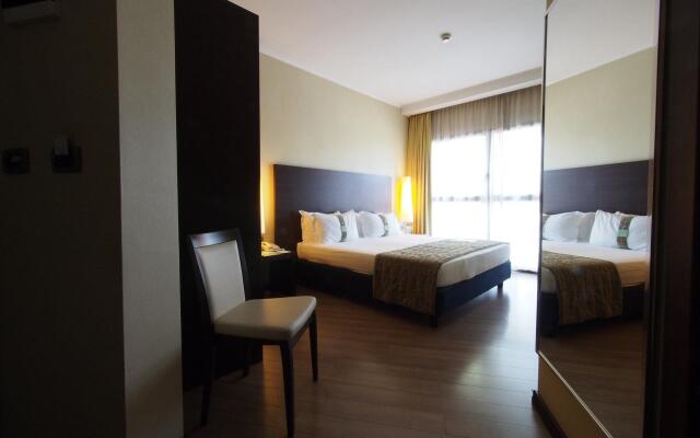 Holiday Inn Turin Corso Francia, an IHG Hotel